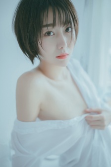 新玉蒲团